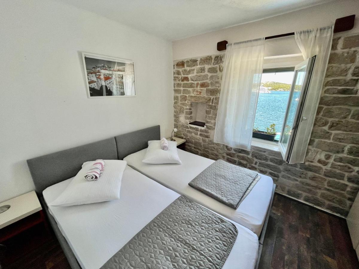 Apartments Trapula Šibenik Buitenkant foto