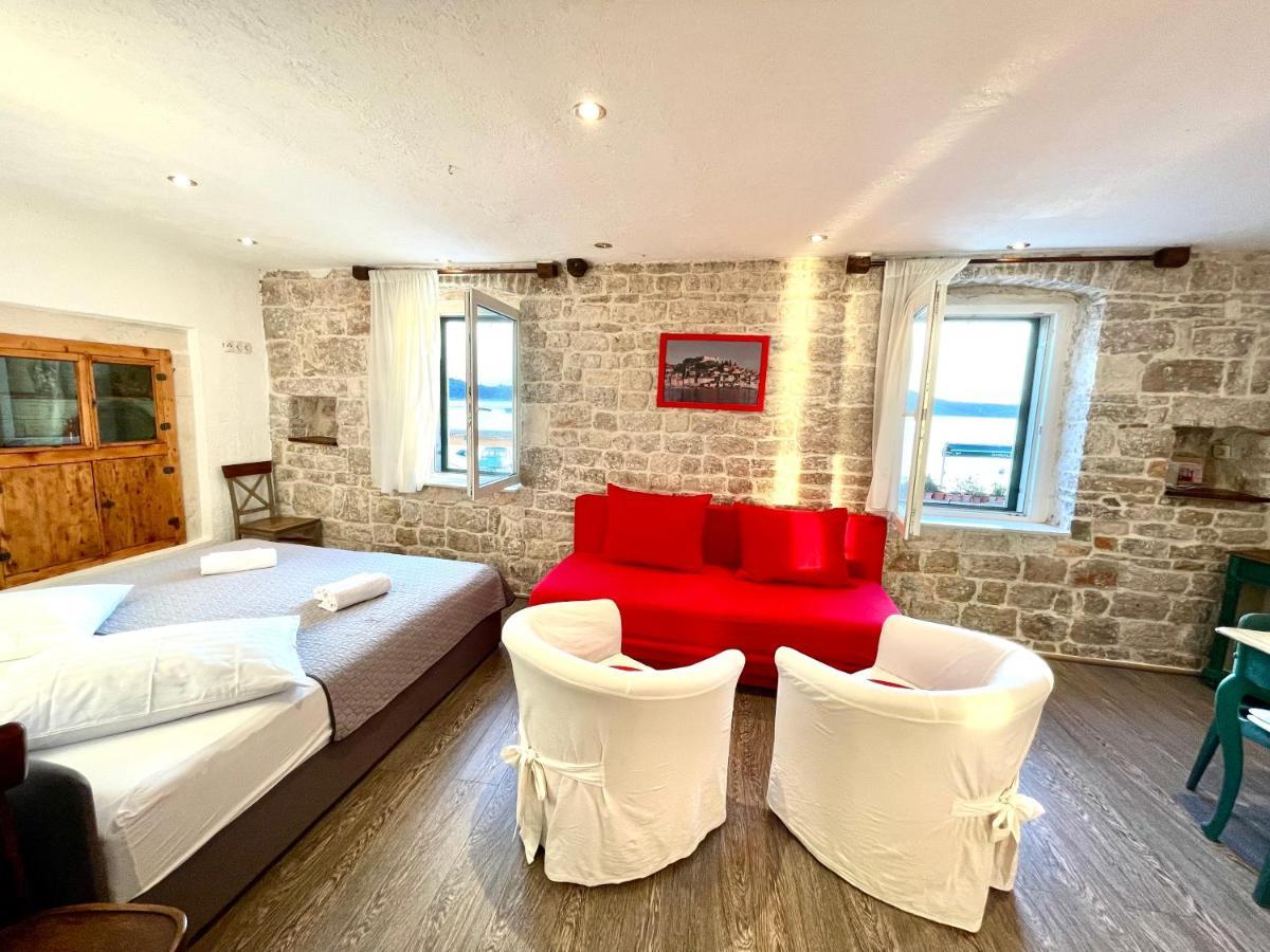 Apartments Trapula Šibenik Buitenkant foto