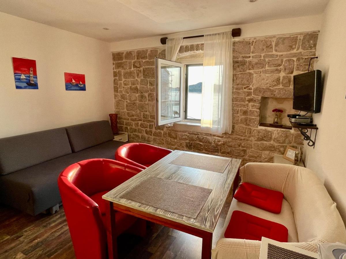 Apartments Trapula Šibenik Buitenkant foto